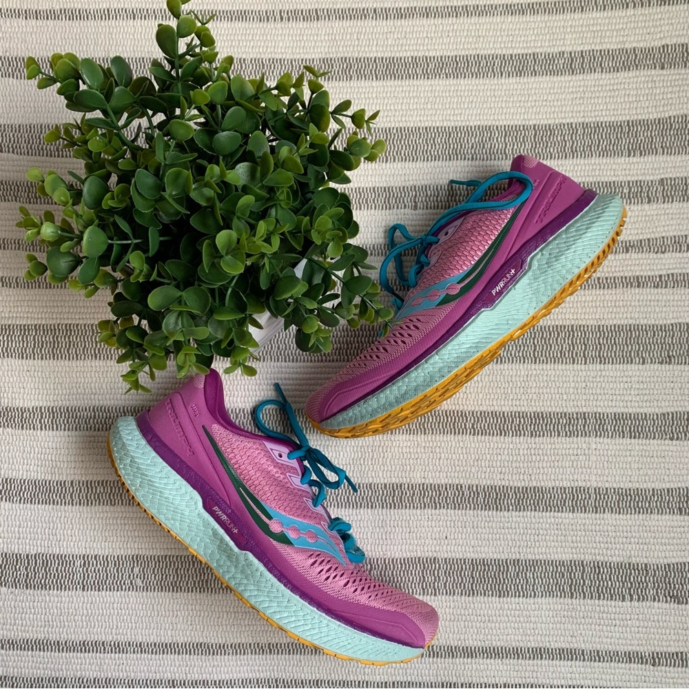Saucony Triumph 18 Running Shoes